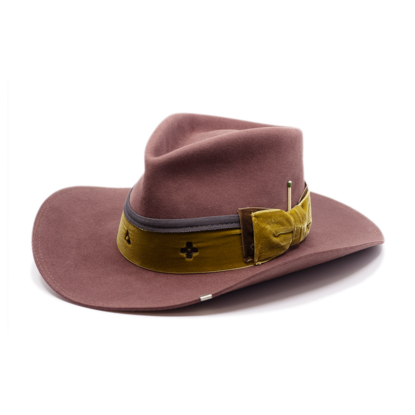 100% felt hat in Malibu Western Weight 2” antique gold velvet band with gray grosgrain NF Iconography across band Double bow in tonal velvet Tonal double ticking on brim Silver nf hat swag Cowboy flanged brim Made in USA