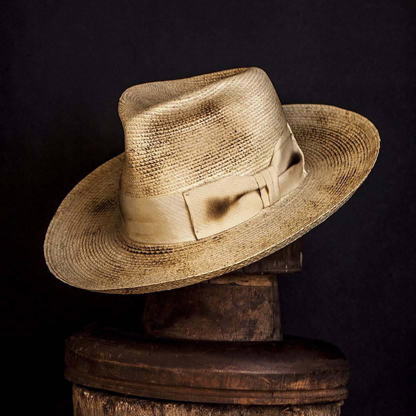 Hat 016