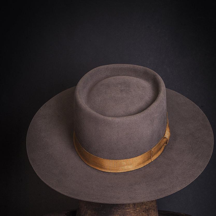 Hat 127