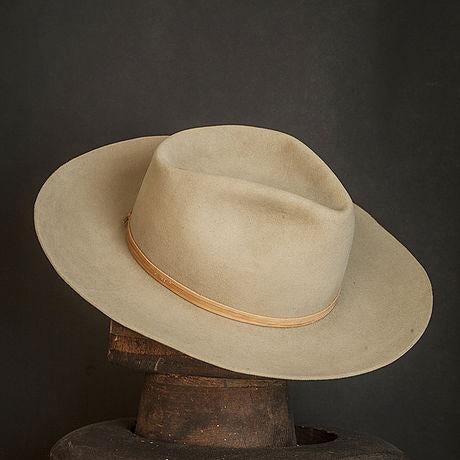 Hat 223