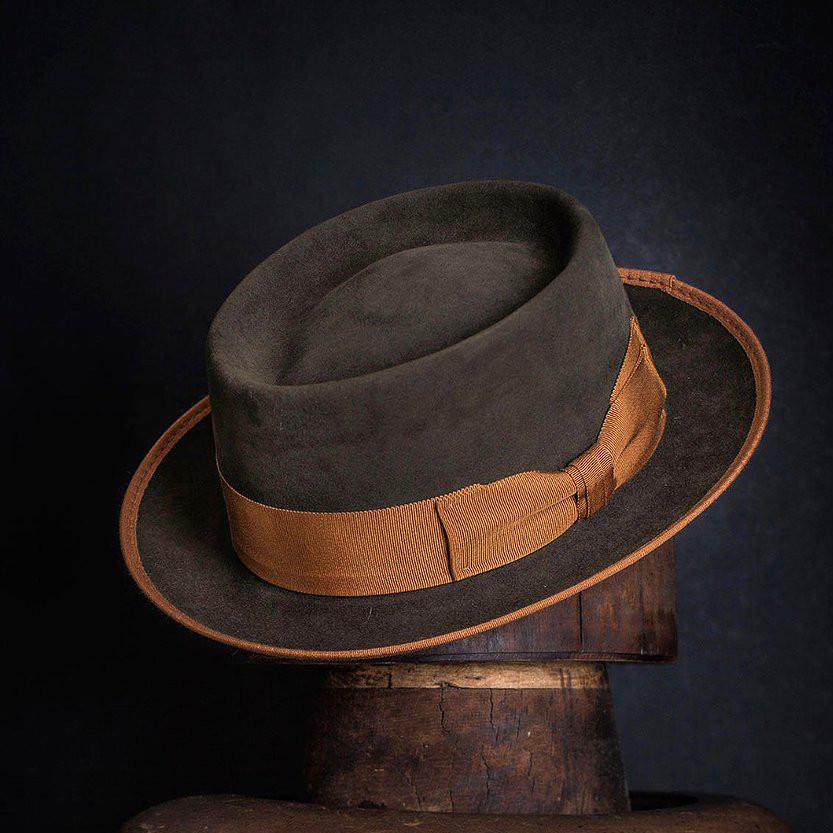 Hat 053