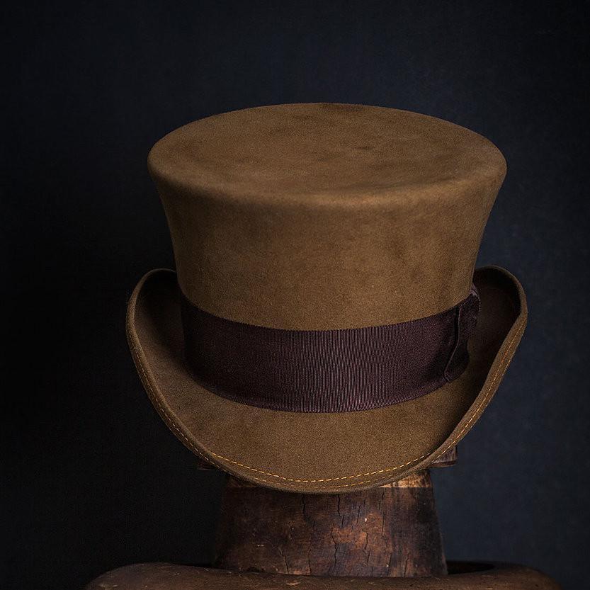 Hat 077