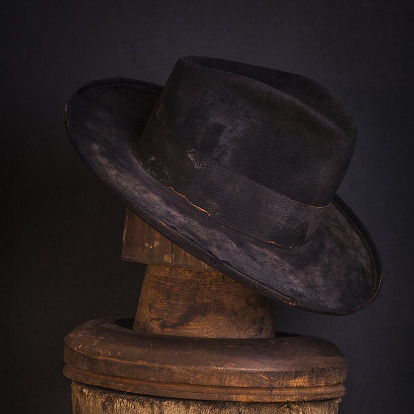 Hat 012
