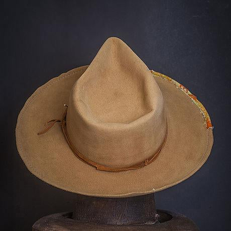 Hat 215