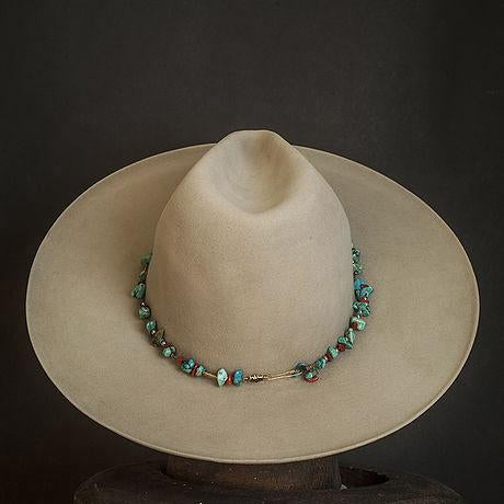 Hat 225
