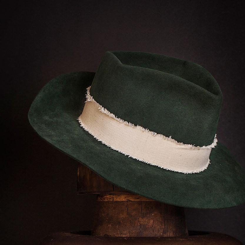 Hat 066