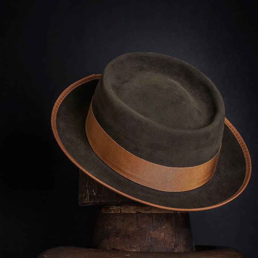 Hat 053