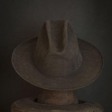Hat 228