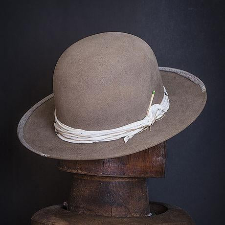 Hat 218