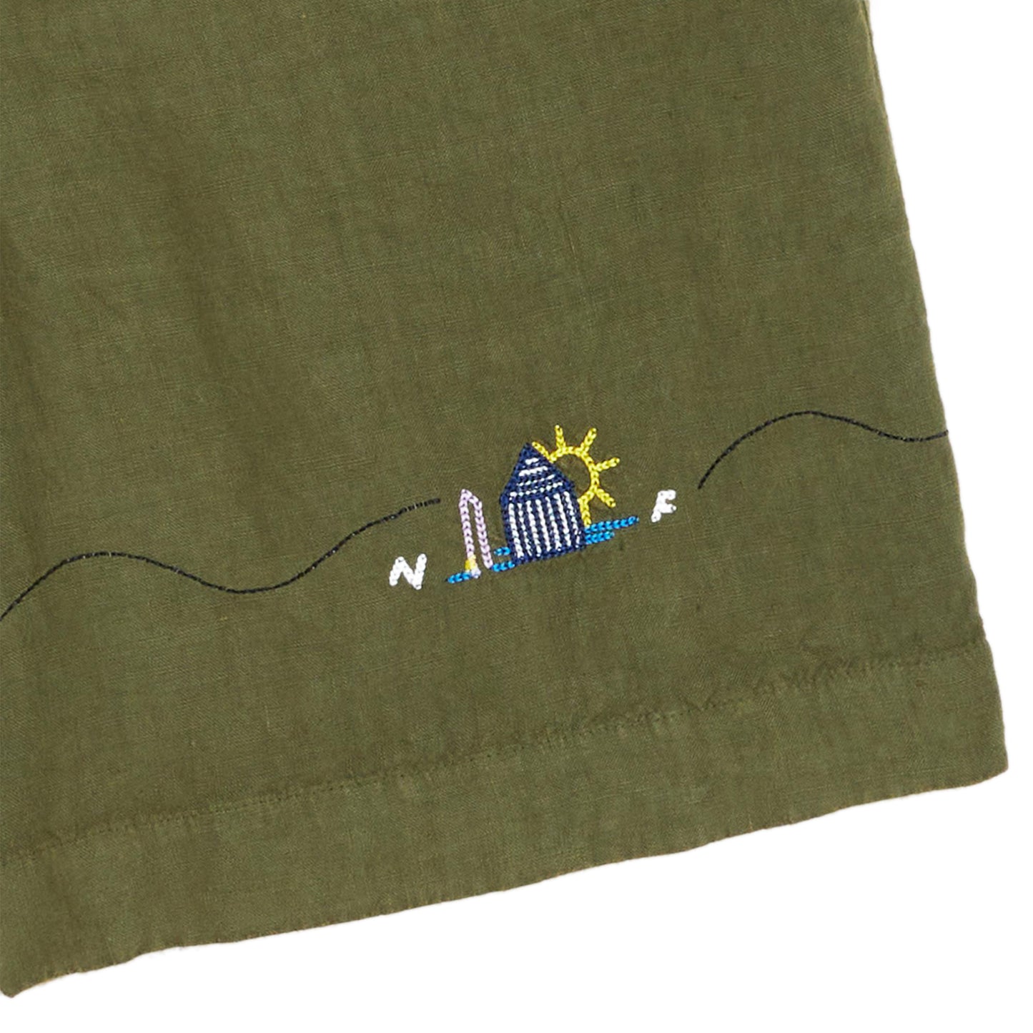 Medium Green shorts Garment dyed linen Composition: 100% linen Dry clean Made in Italy