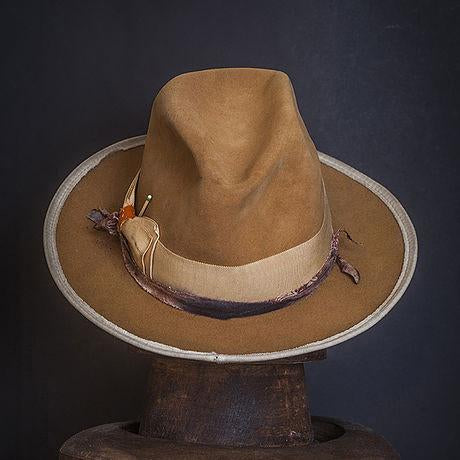 Hat 209