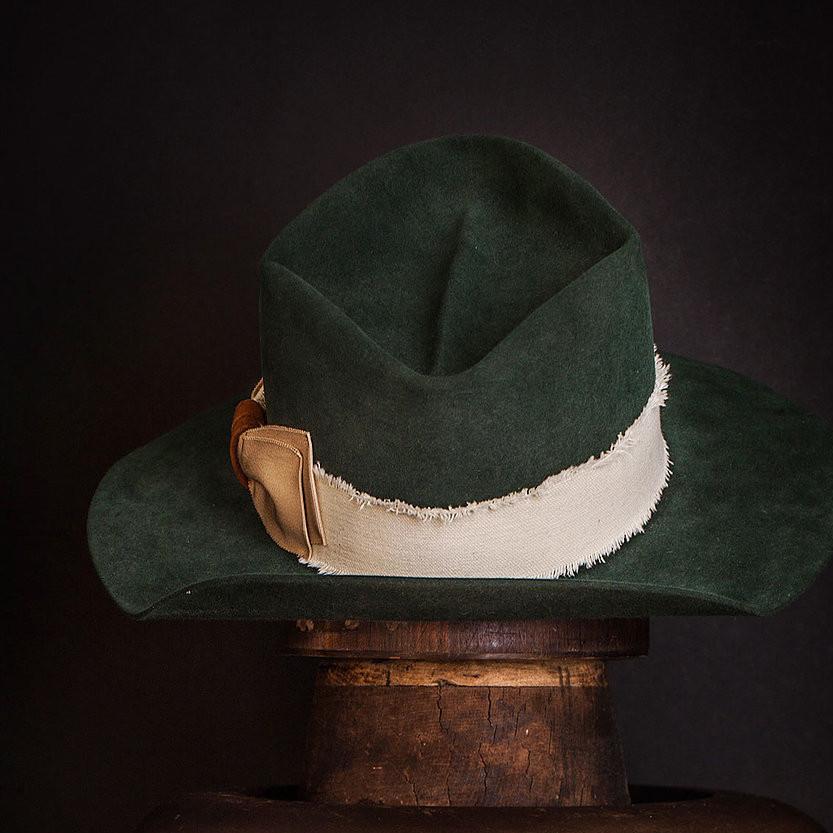 Hat 066