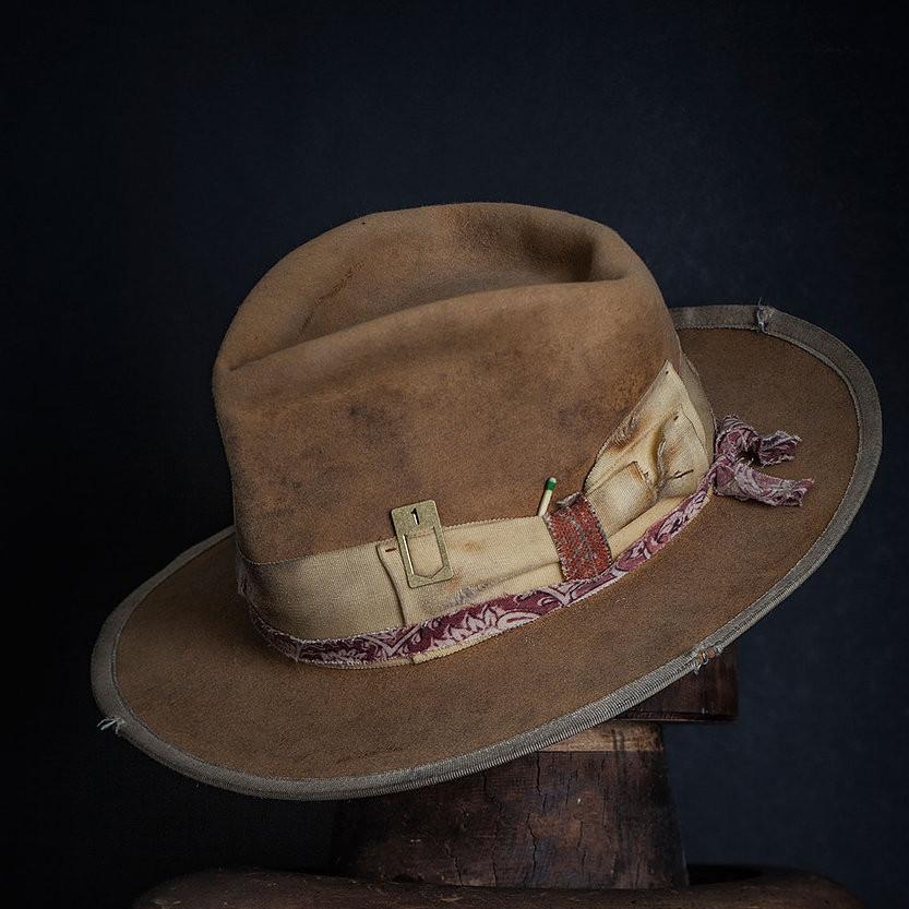 Hat 076