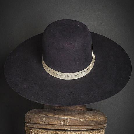 Hat 287