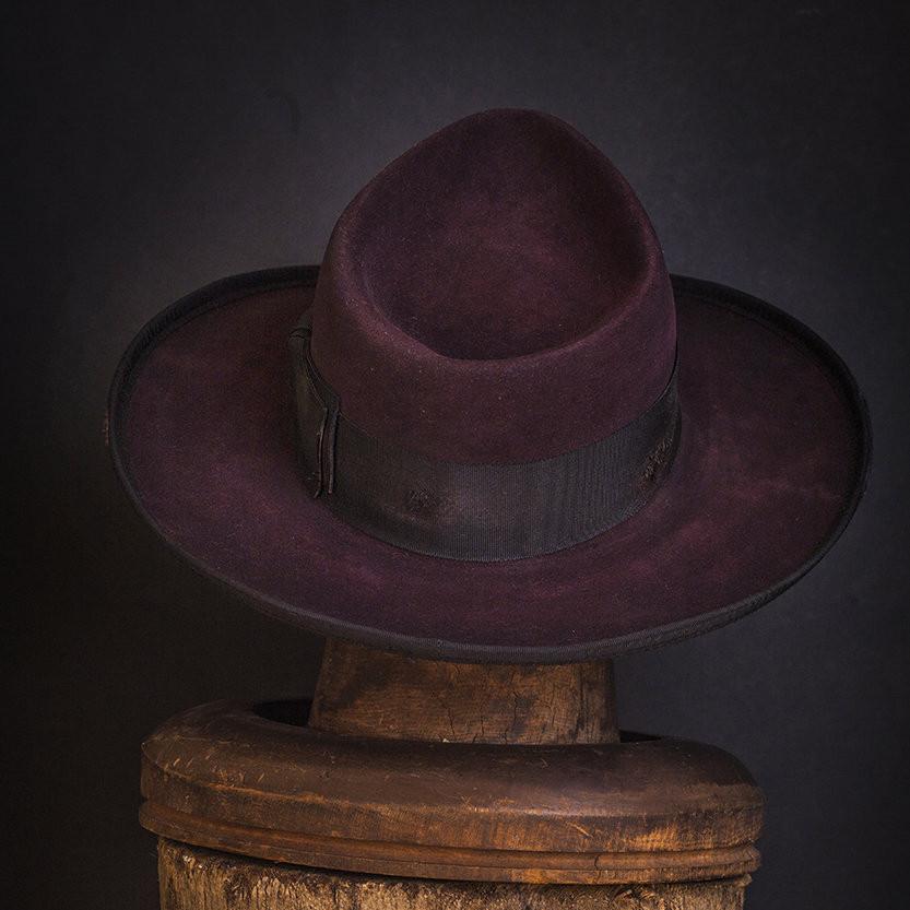 Hat 010