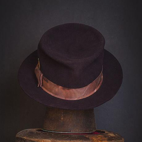 Hat 203