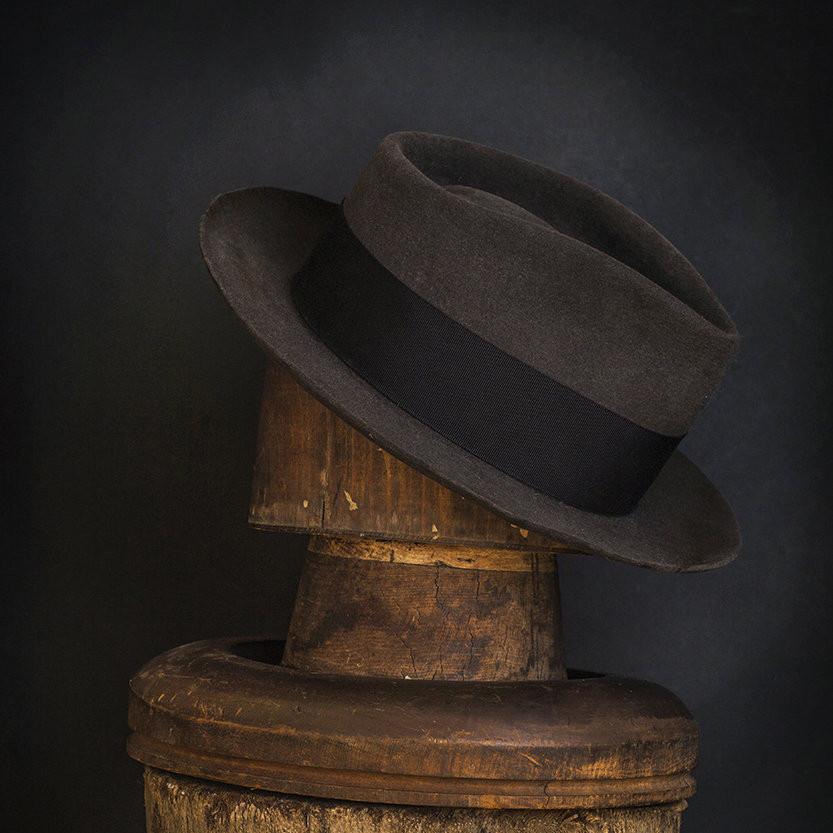Hat 011