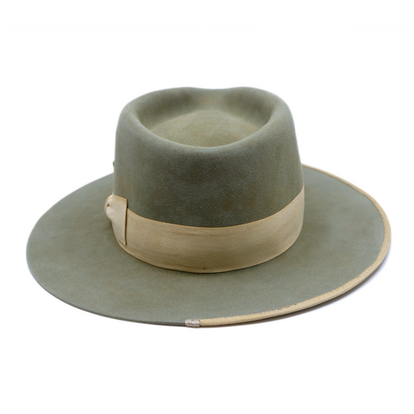 100% felt hat in Willow  Dress  Weight   1 ½ “ herringbone hand dyed band and bow  Hand dyed felt  Half binding  Flat  brim  Made in USA