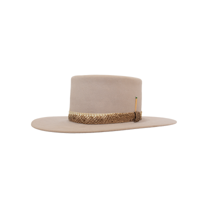 Hat 142 - 7