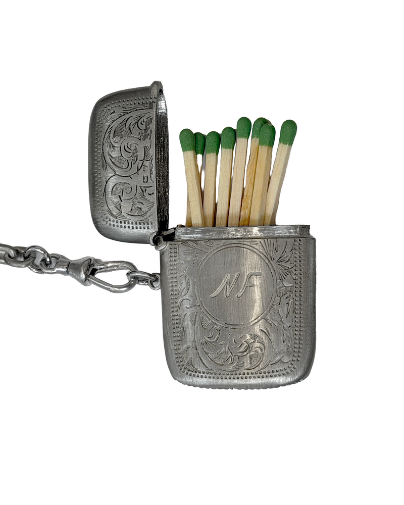 NF Pocket Chain