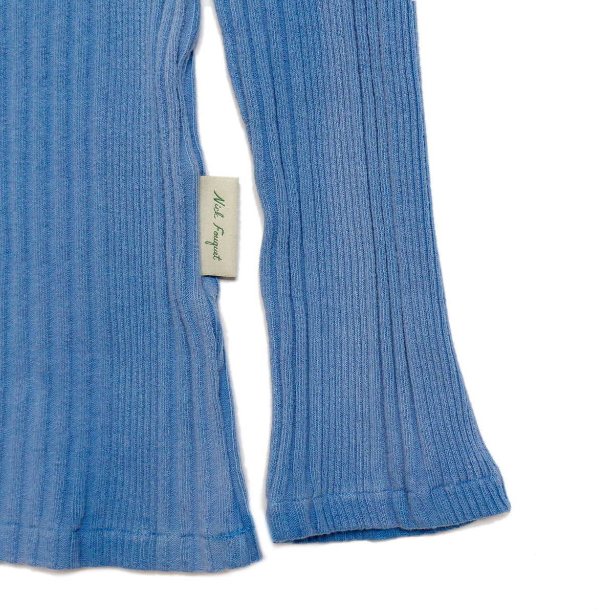 94% cotton / 6% elastane Enzyme washed Made in Los Angeles