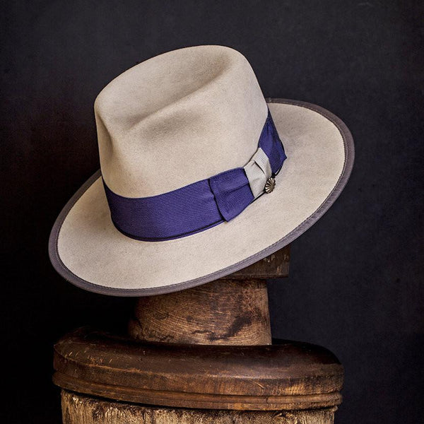 Hat 023