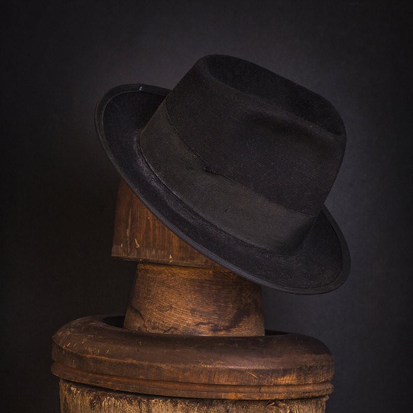 Hat 025