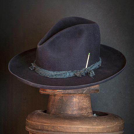 Hat 257