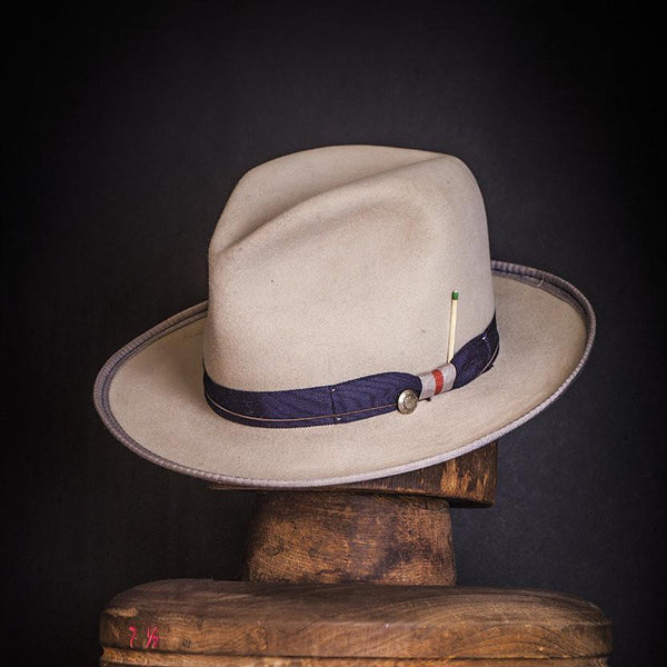 Hat 107