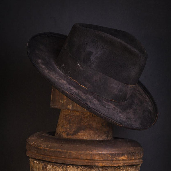 Hat 012