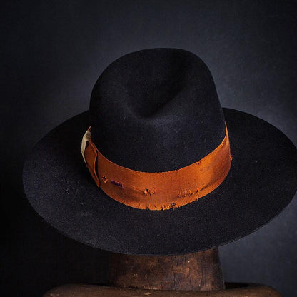 Hat 084