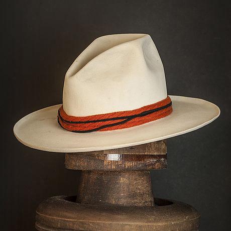 Hat 269