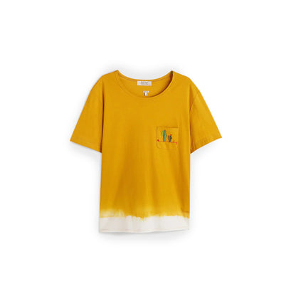 ULRIK T-SHIRT   Dark yellow crewneck t-shirt Chest pocket with embroidered artwork Tie dyed white hem Composition: 100% cotton Dry clean Country of origin: Italy