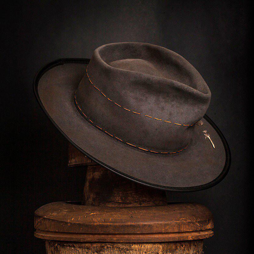 Hat 048