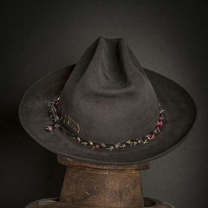 Hat 272