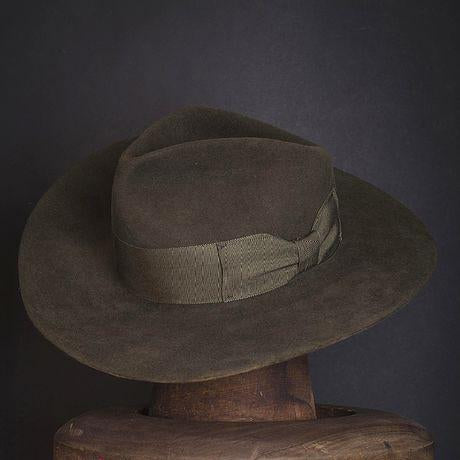 Hat 187