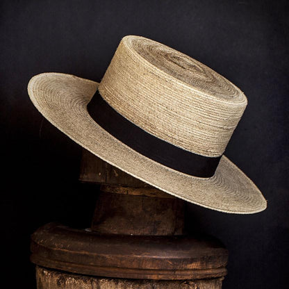 Hat 004 – Nick Fouquet