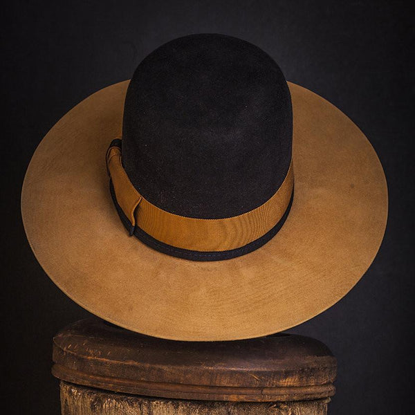 Hat 027