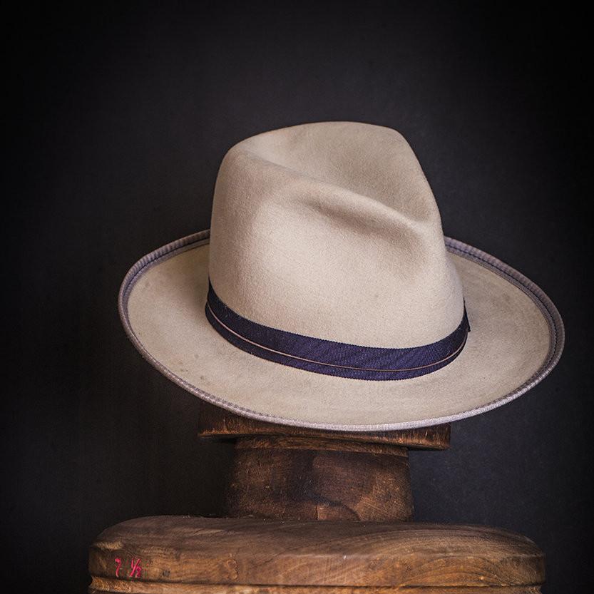 Hat 107