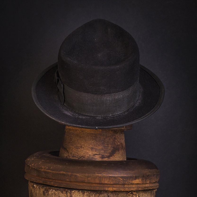 Hat 025