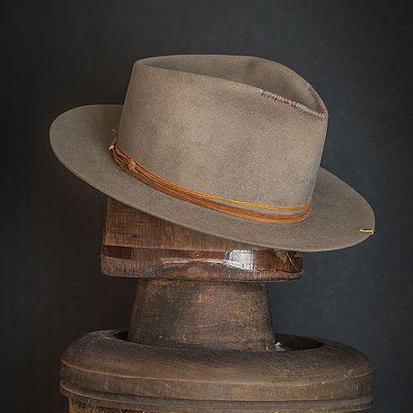 Hat 249