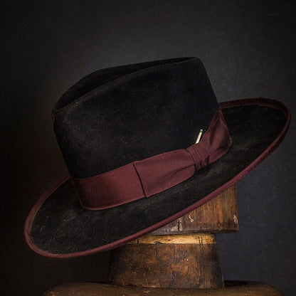 Hat 075 – Nick Fouquet