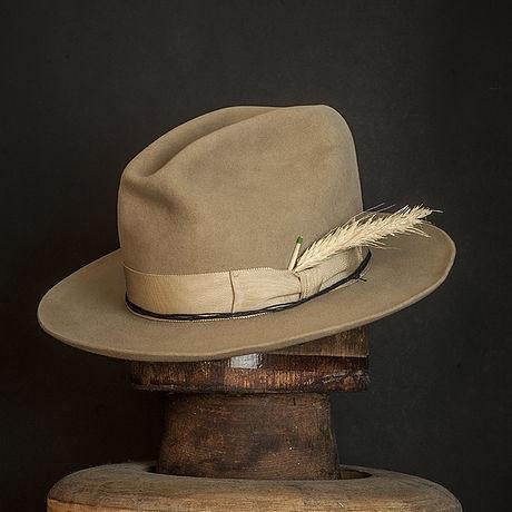 Hat 232