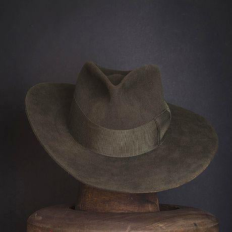 Hat 187