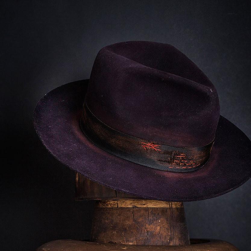 Hat 069