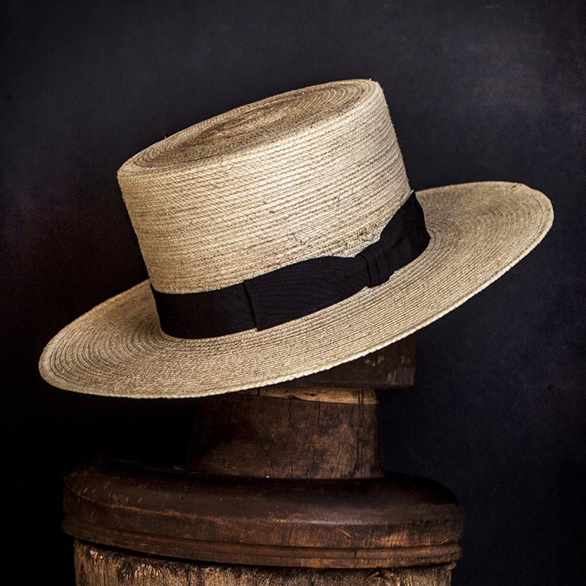 Hat 004 – Nick Fouquet