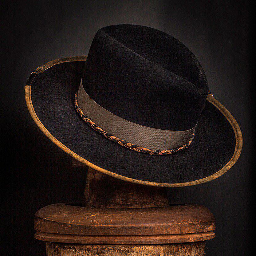 Hat 059 – Nick Fouquet