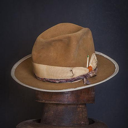 Hat 209