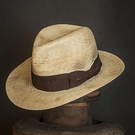Hat 230