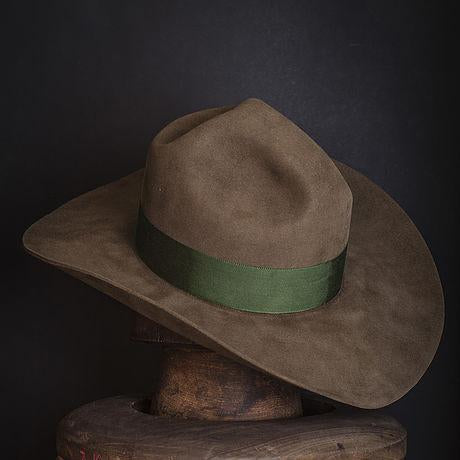 Hat 197